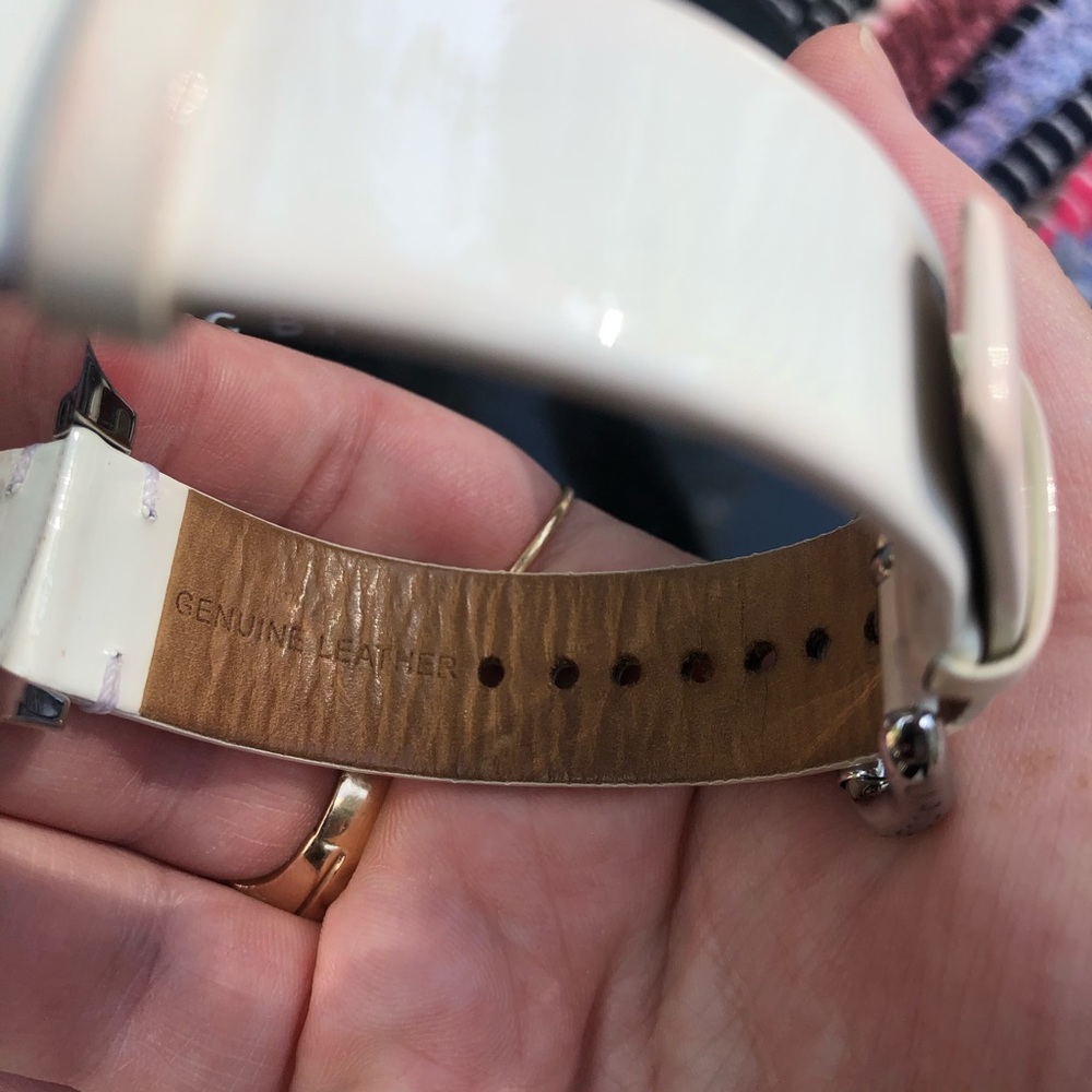 Marc by Marc Jacobs White Oversized Watch - Picture 6 of 6